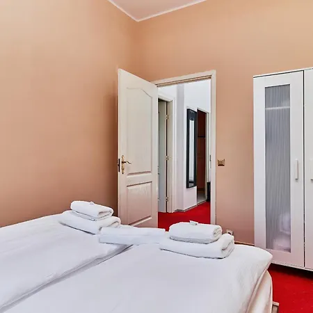 Market Square Old Town By Renters * Wroclaw