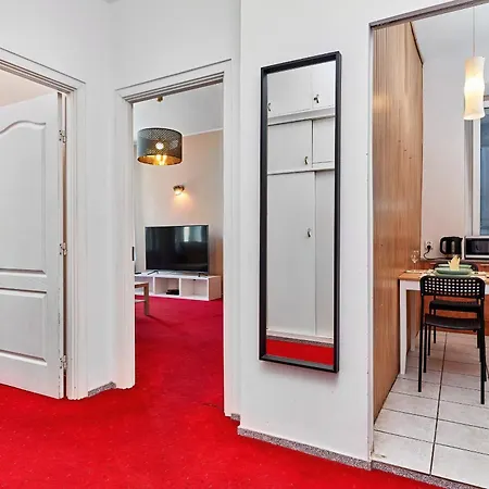 Market Square Old Town By Renters Apartment