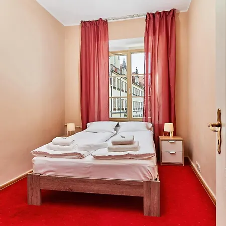 Market Square Old Town By Renters * Wroclaw